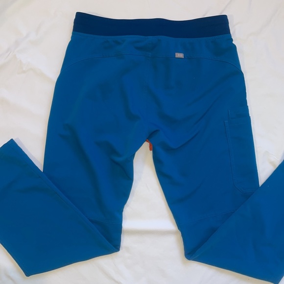 FIGS scrubs pants teal - Picture 8 of 9